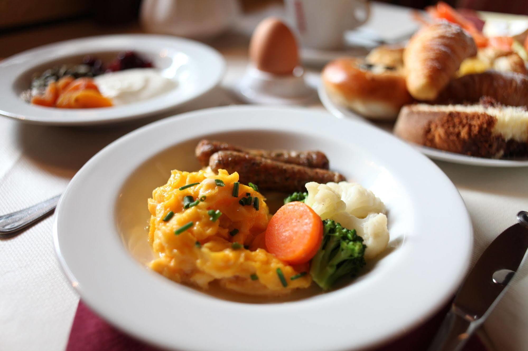 Pod Vezi 4* Prague
