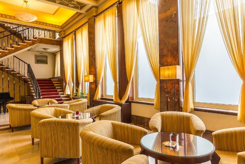 Hotel Grand International - Czech Leading 4*