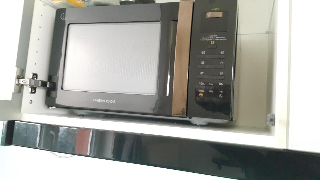 Apartment Bastien Near Airport Prague