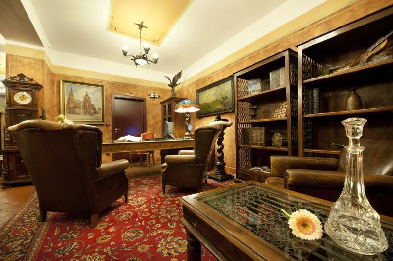 Hotel Ea Jeleni Dvur Castle 3*
