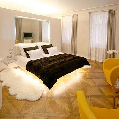 Three Storks 5* Prague