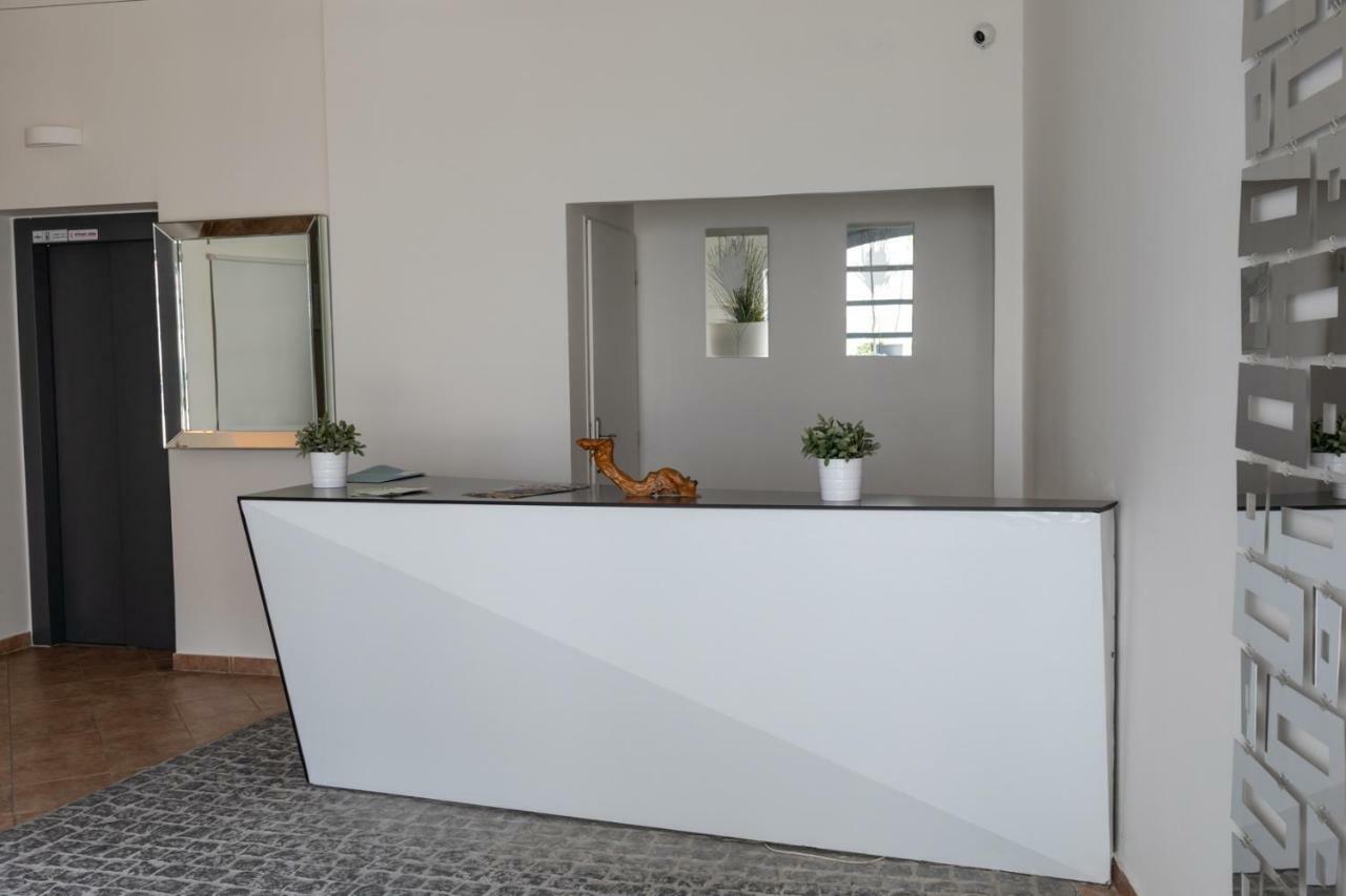 Apartment St. Terezie - Baroque *