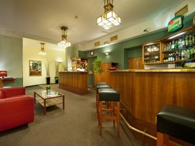 Hotel Aron 3*