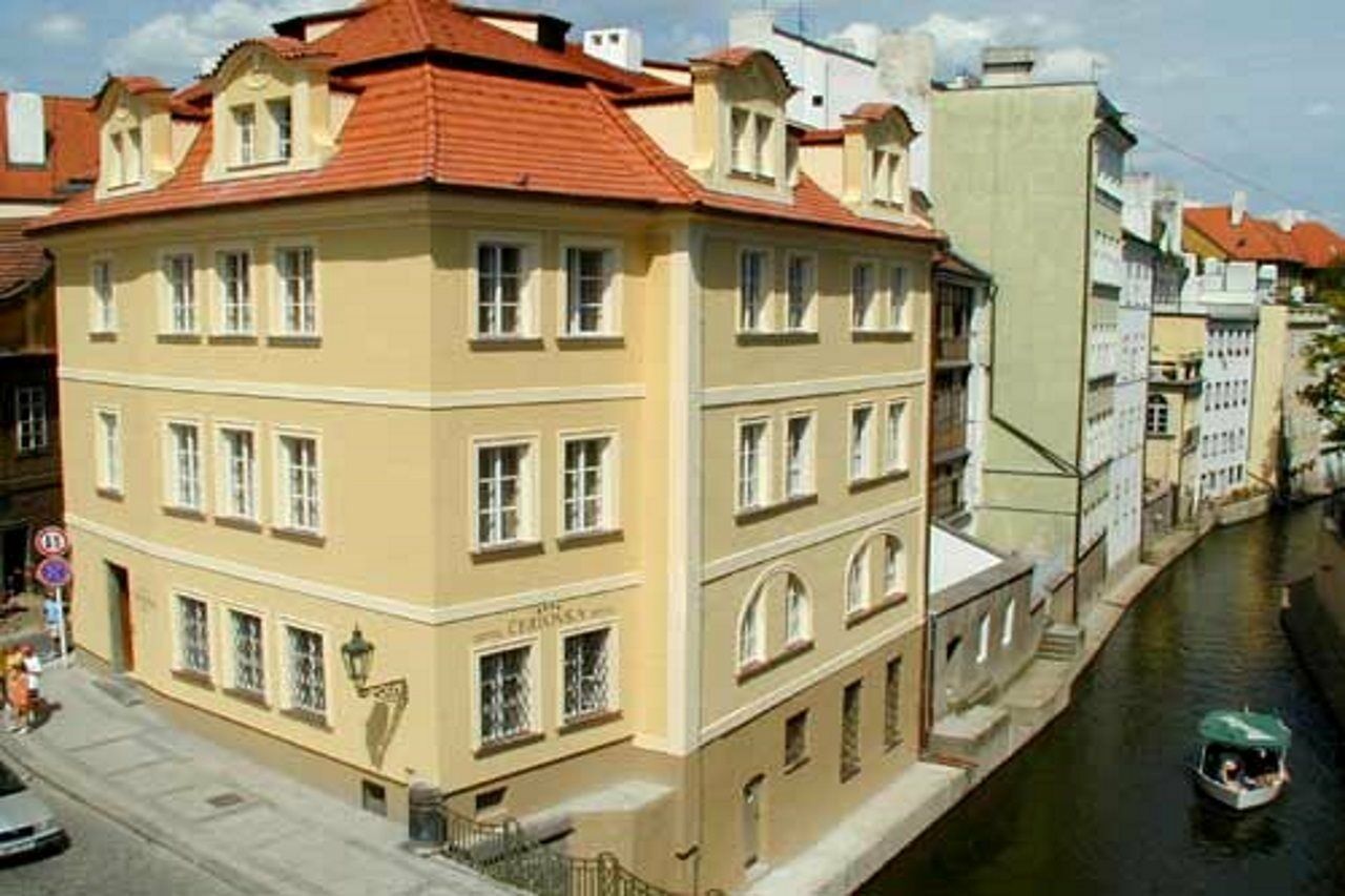 Hotel Certovka 4*