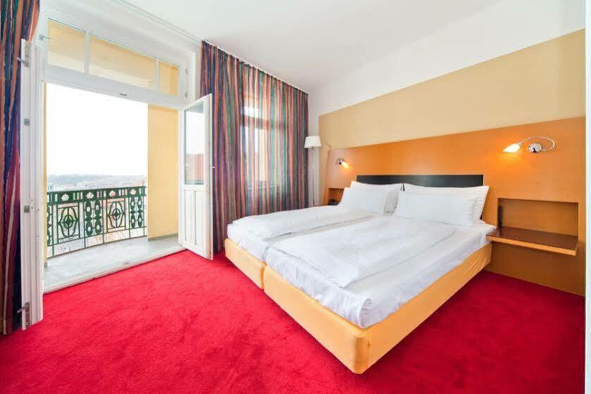 Otel Theatrino Prag