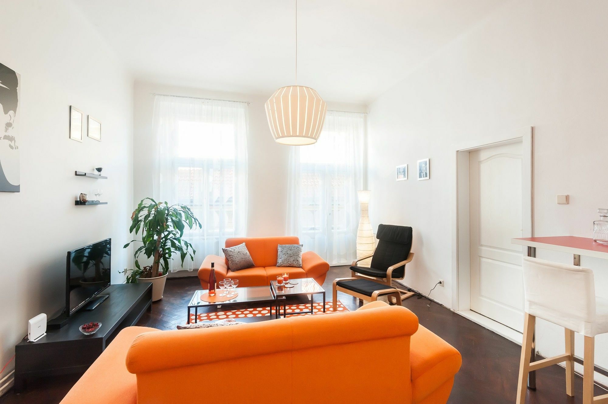 Ostrovni Apartment *