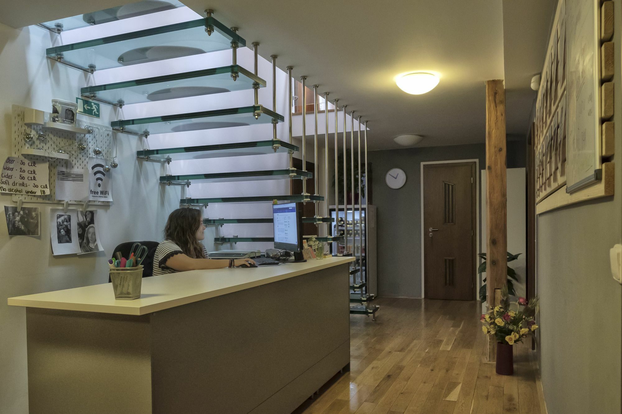 Hostel One Míru