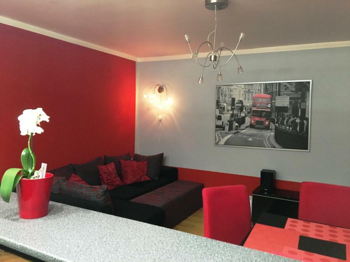 Scirocco - Two Bedroom Daire Prag