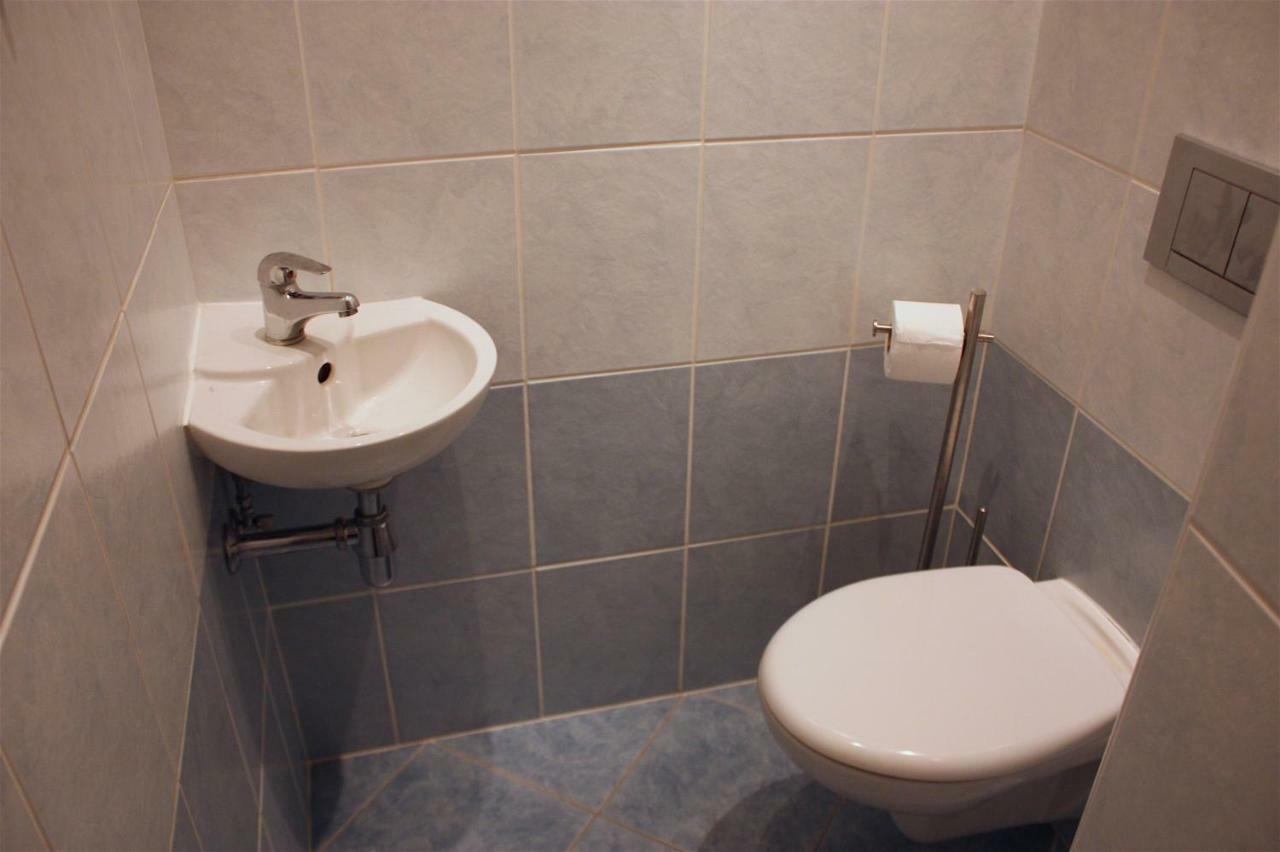 Spacious Charles Bridge Apt In The Heart Of Apartment *