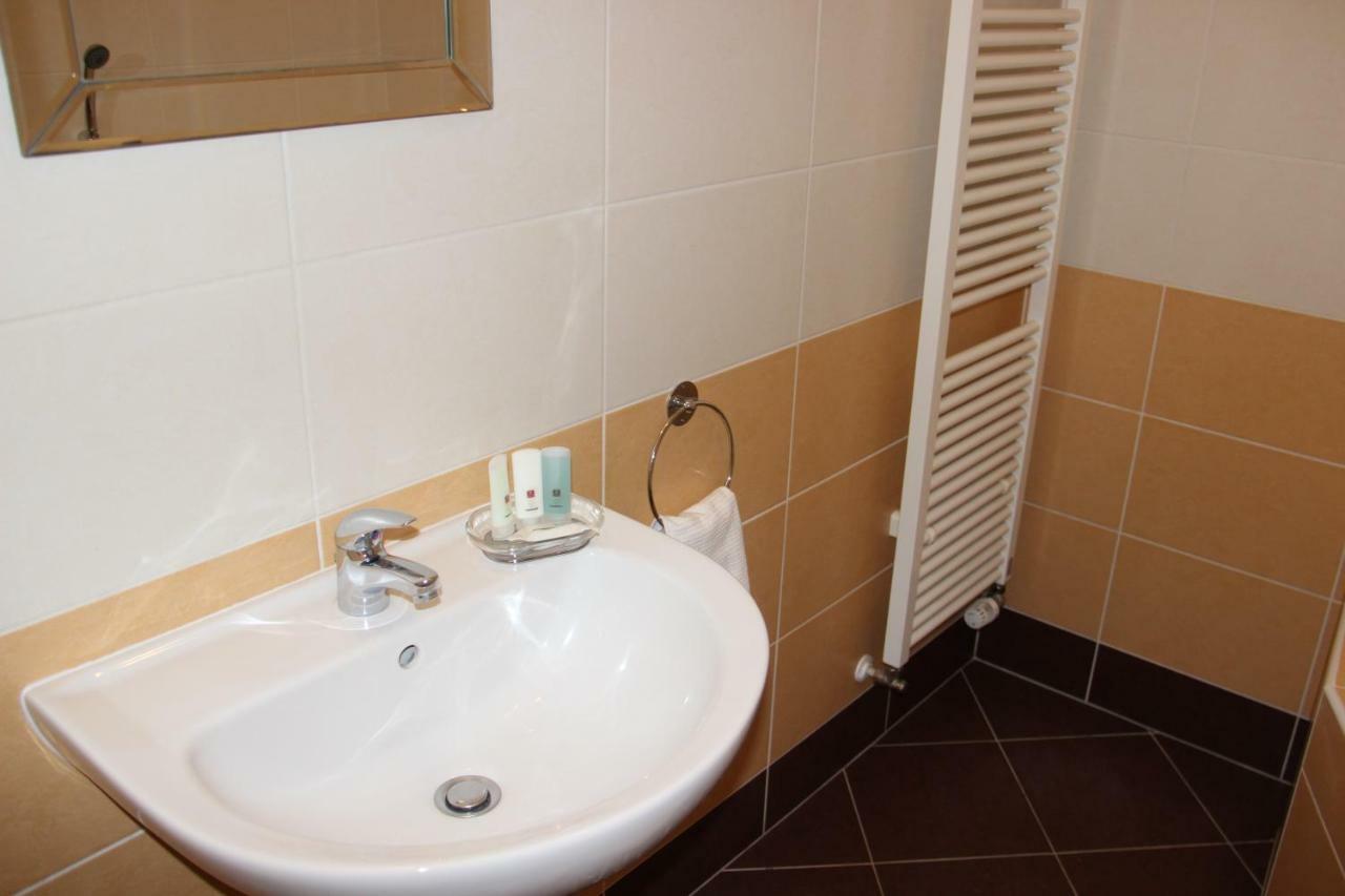 Metropole De Luxe Apartamento *