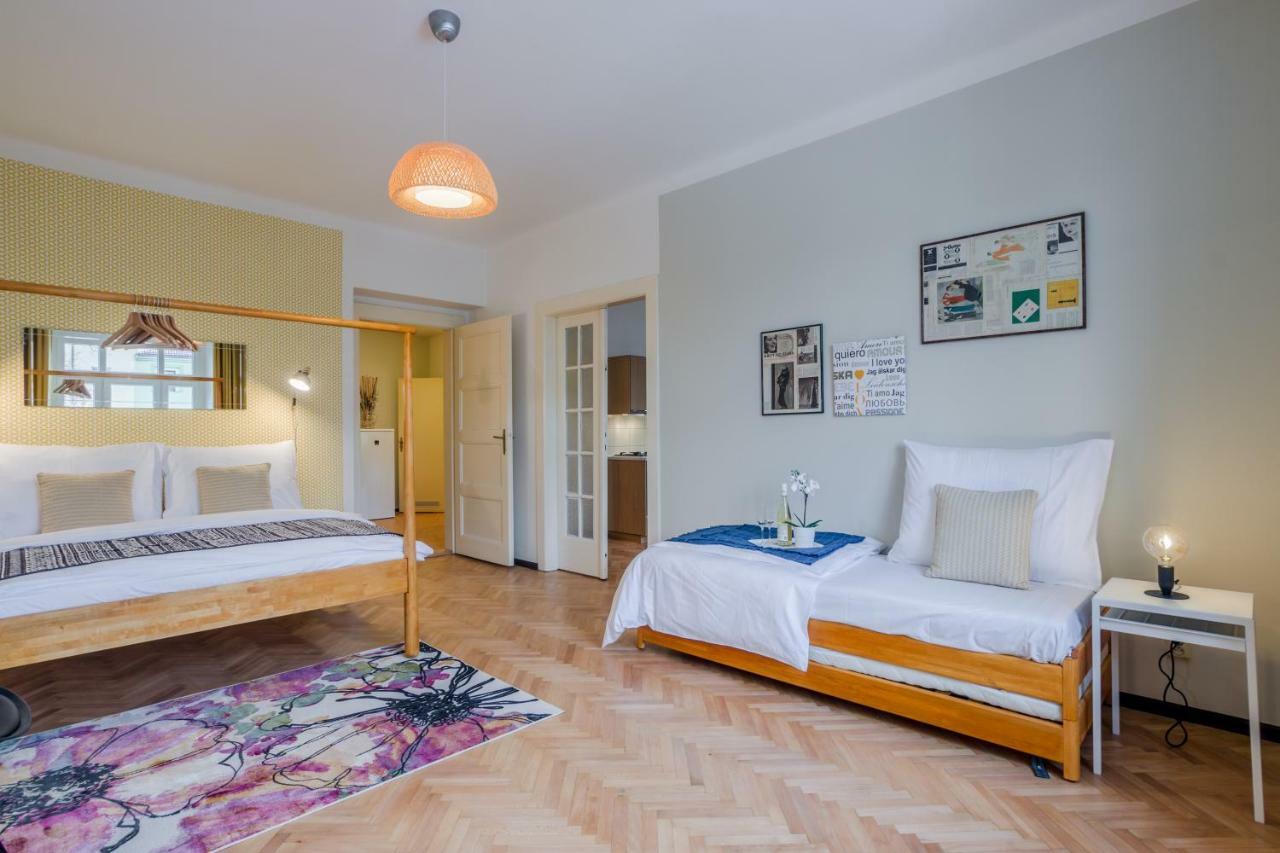 Apartamento With Sunny Garden By Michal&friends Praga
