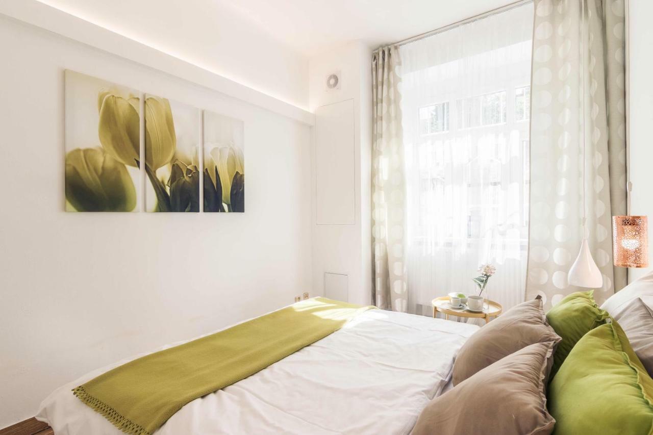 Apartamento With Sunny Garden By Michal&friends