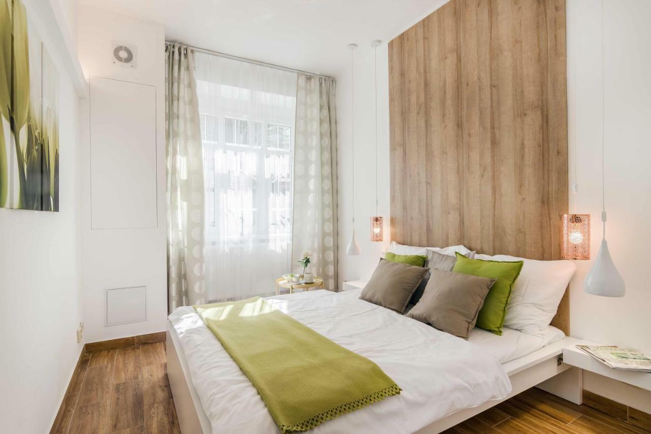 Apartamento With Sunny Garden By Michal&friends Praga