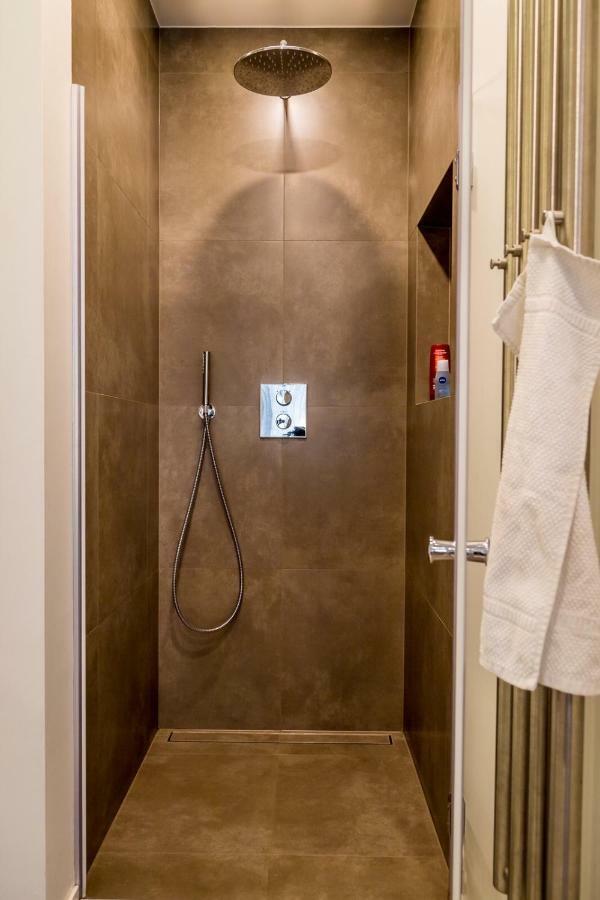 4, Podoli Jeremenkova 410/14 Apartment *