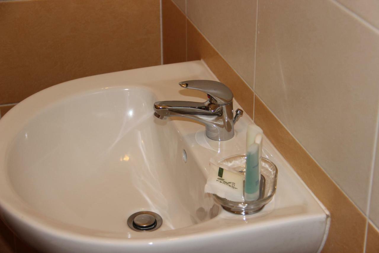 Metropole De Luxe Apartamento *