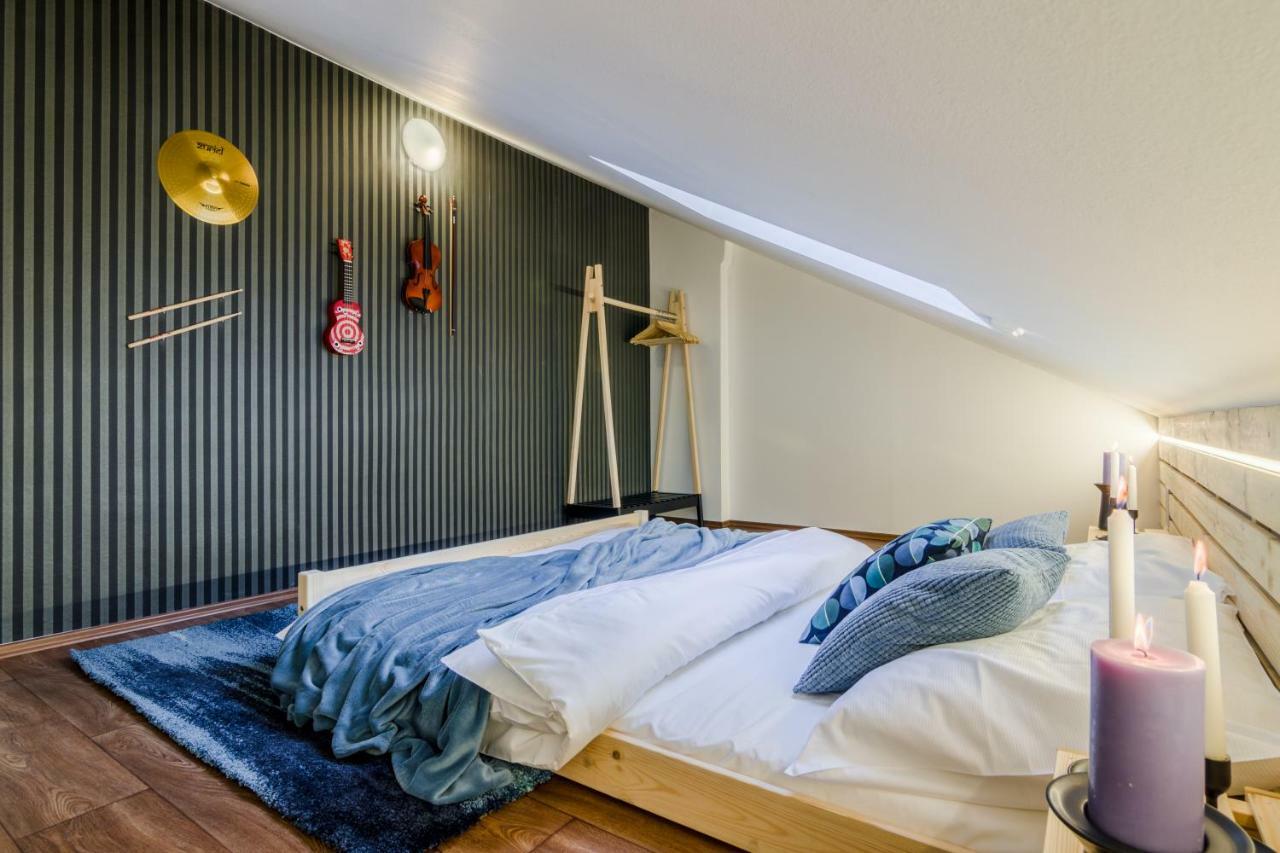 Apartamento With Sunny Garden By Michal&friends