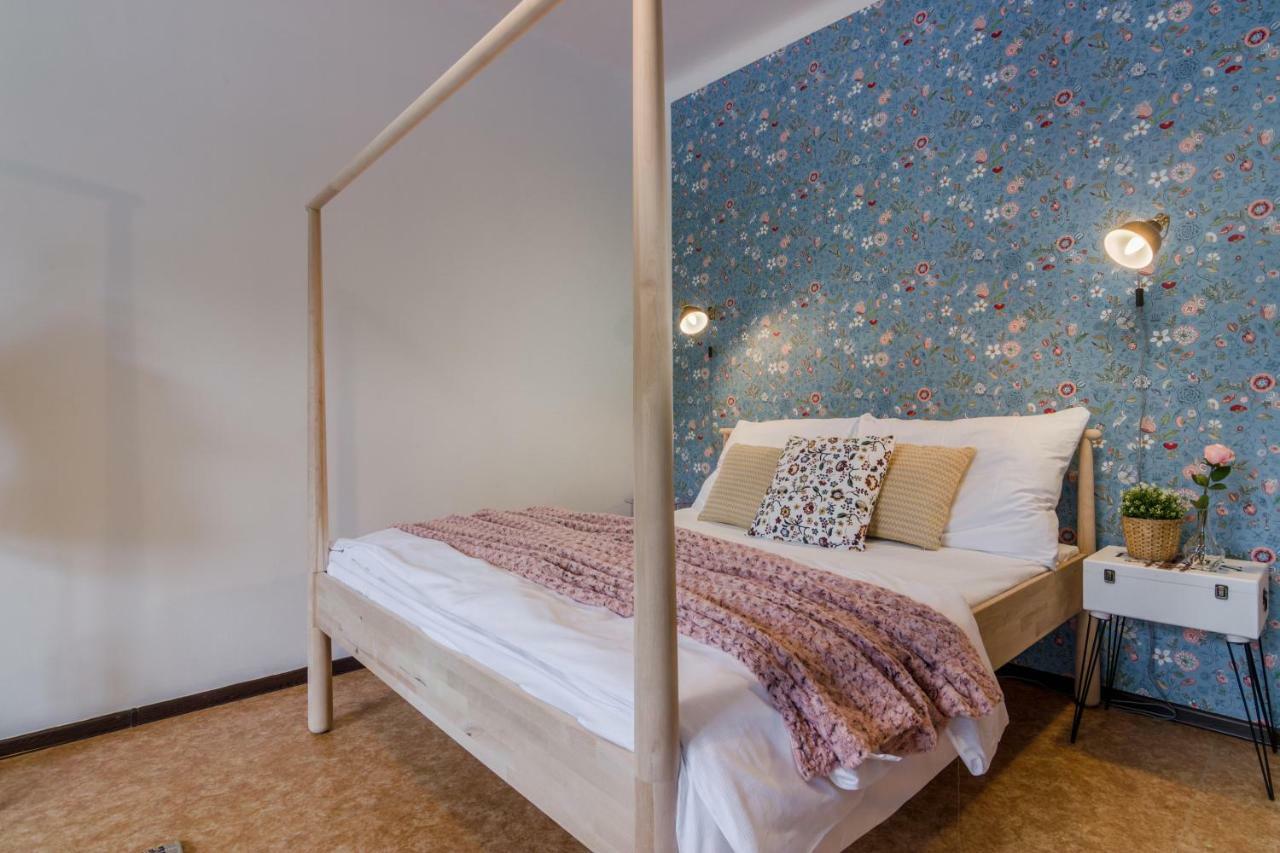 Apartamento With Sunny Garden By Michal&friends