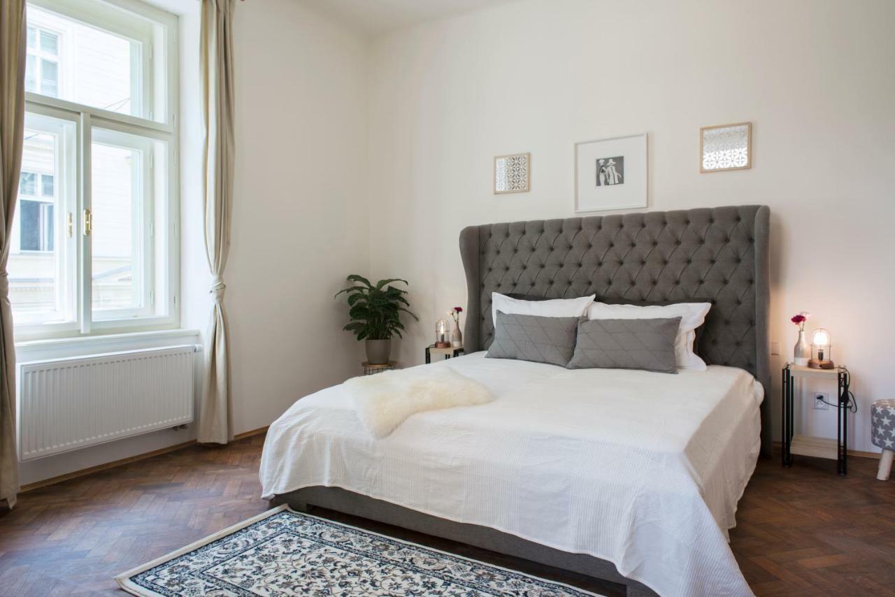 Apartment Kent Ridge Loft Prague