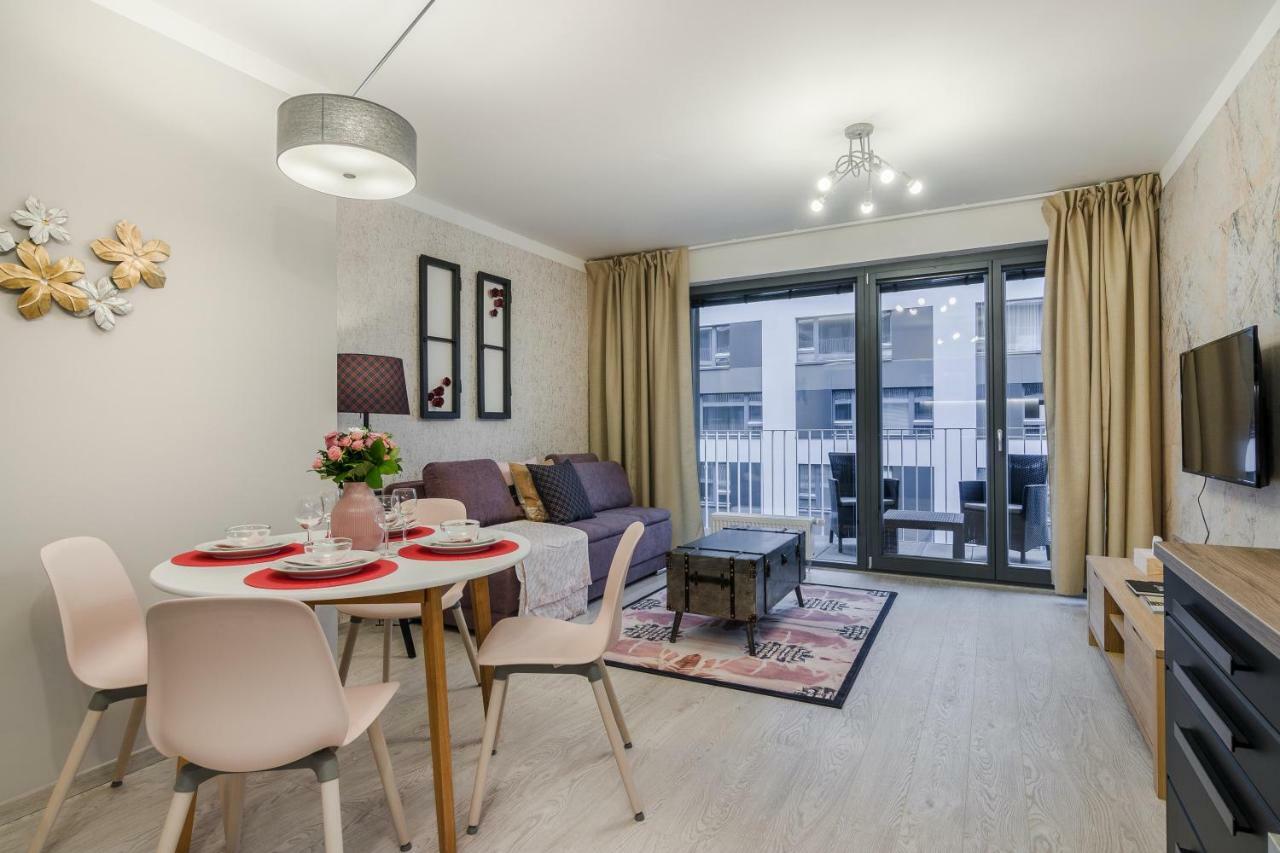 Luxury Parking By Michal&friends Apartment Prag