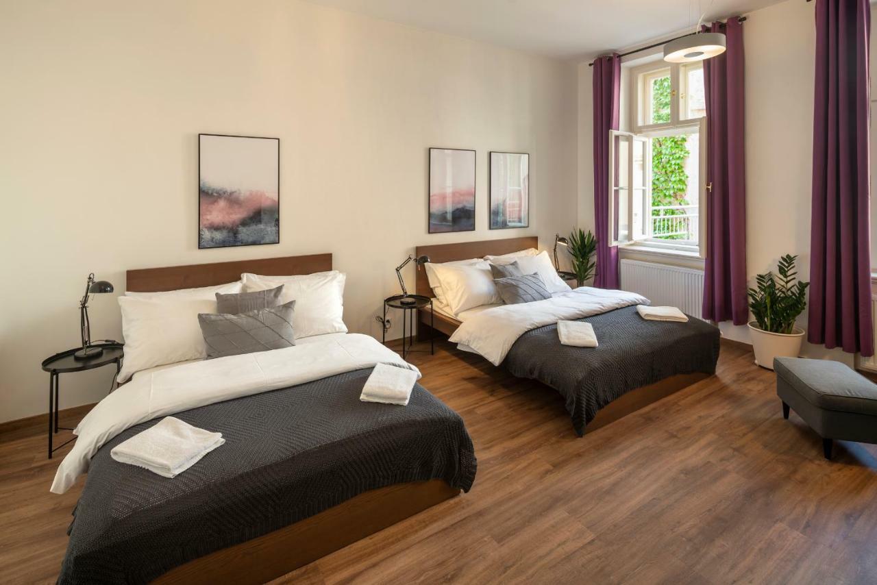 Aparthotel Capital -