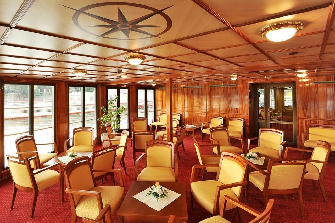 Florentina Boat 3* Prague