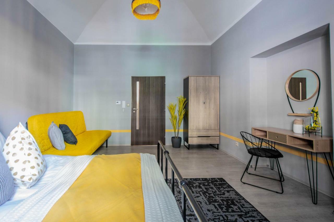 Daire Stylish Close To Eden Garden Prag