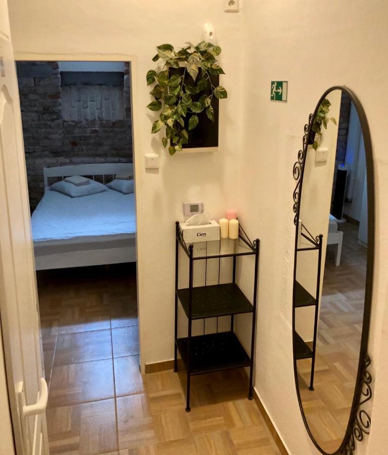 Benatska Apartment