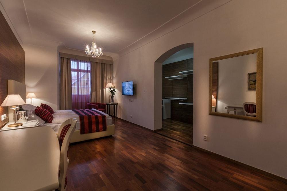 U Malvaze 4* Prague