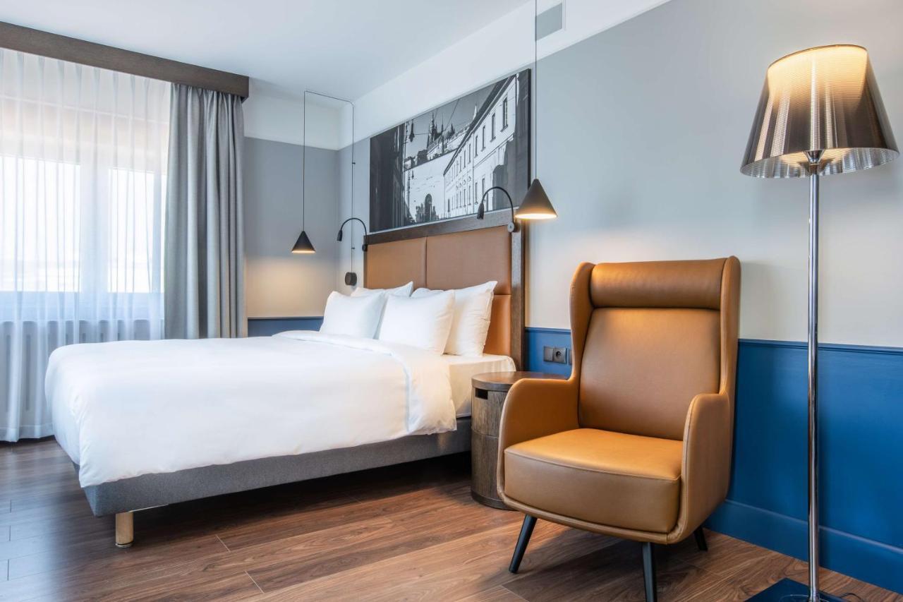 Radisson Blu 5* Prague