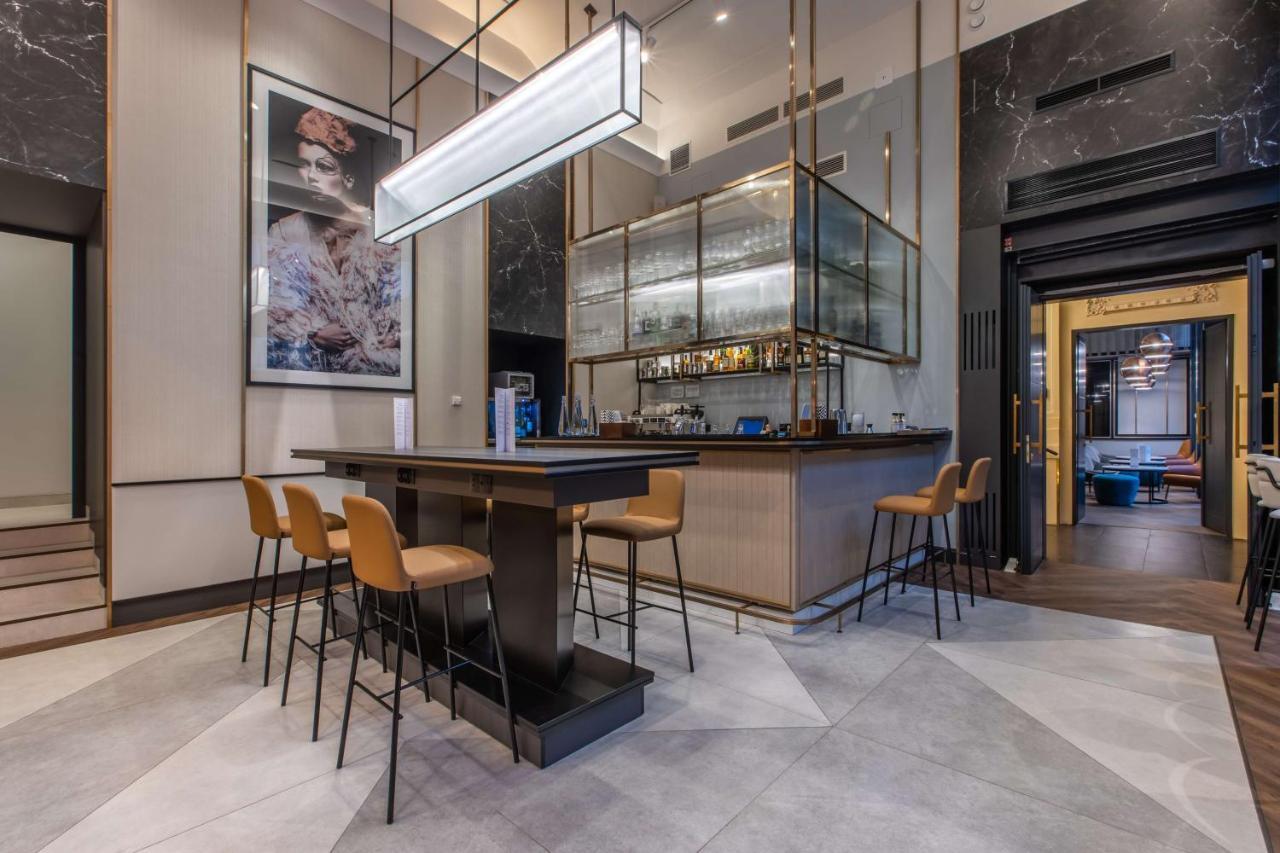 Radisson Blu 5* Prague