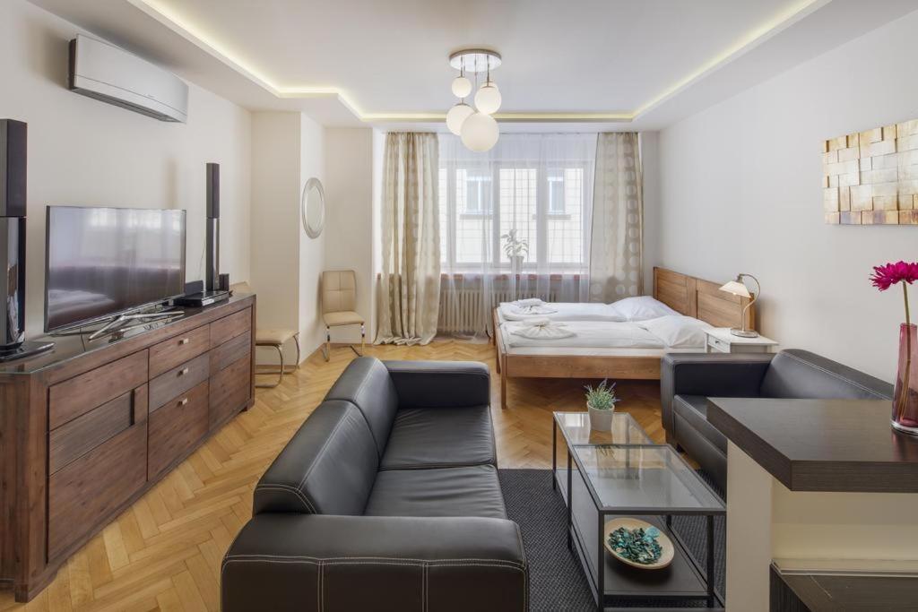 Apartment Wenceslas Square By Otsa *