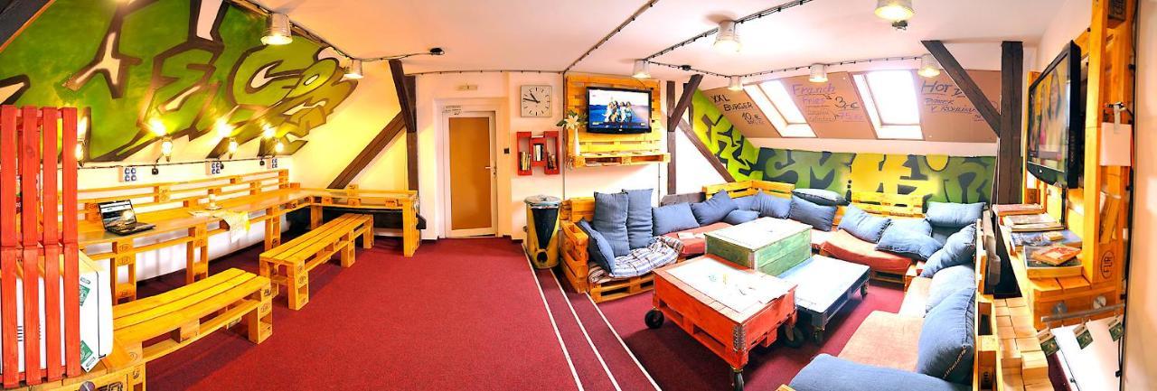 Free Zone Hostel Prag