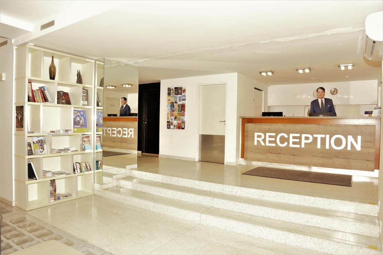 Akcent Hotel