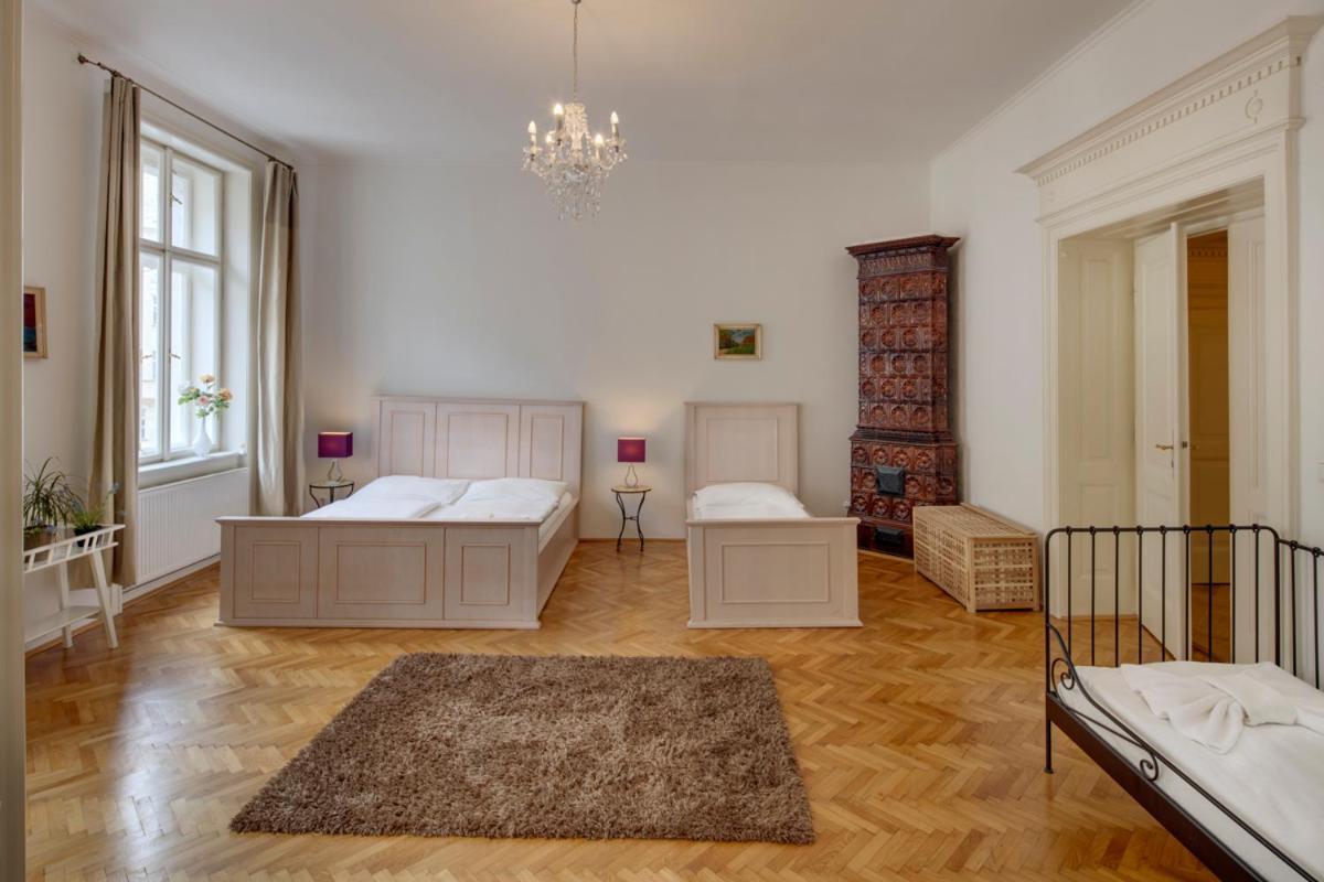 Apartment Kaprova - Old Town Prag